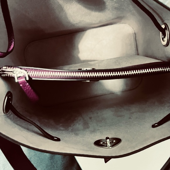 EUC Kate Spade Marti Large Bucket Bag Burgundy - Picture 7 of 7